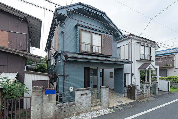 屋根カバー外壁塗装＋ローラーストーン工事